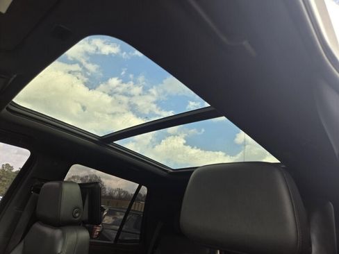 Used 2021 Chevrolet Tahoe Z71 w/ Rear Media and Nav Package image 22