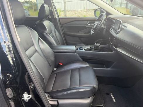 Used 2021 Nissan Rogue SV w/ Premium Package AWD/4WD image 29