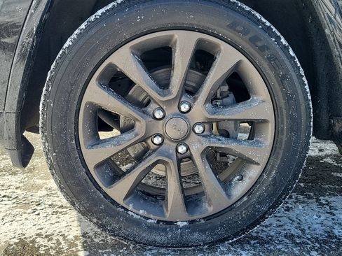 Used 2016 Jeep Grand Cherokee Limited 75th Anniversary image 5