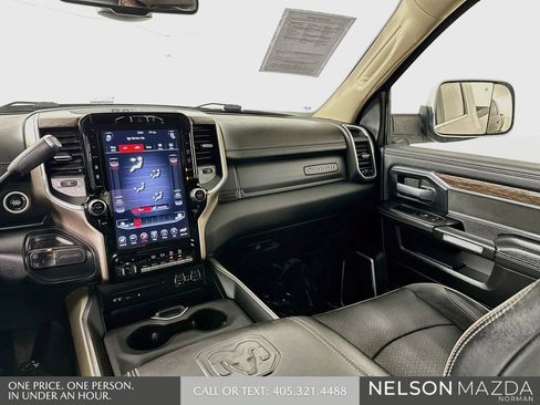 Used 2019 RAM 2500 Laramie AWD/4WD image 25