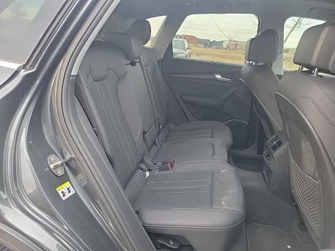 Used 2023 Audi Q5 e Prestige w/ Prestige Package image 12