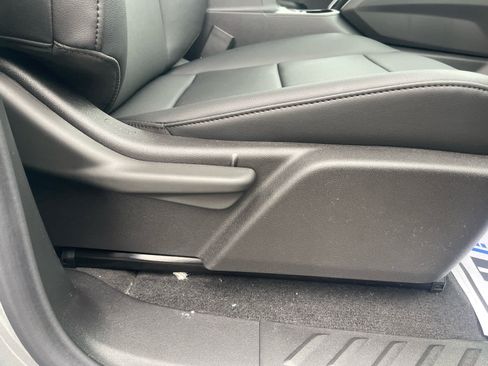 New 2026 Chevrolet Colorado Trail Boss AWD/4WD image 32