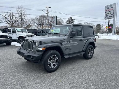 Used 2022 Jeep Wrangler Sport S image 7