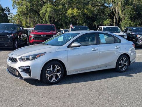 Used 2021 Kia Forte LXS FWD image 8