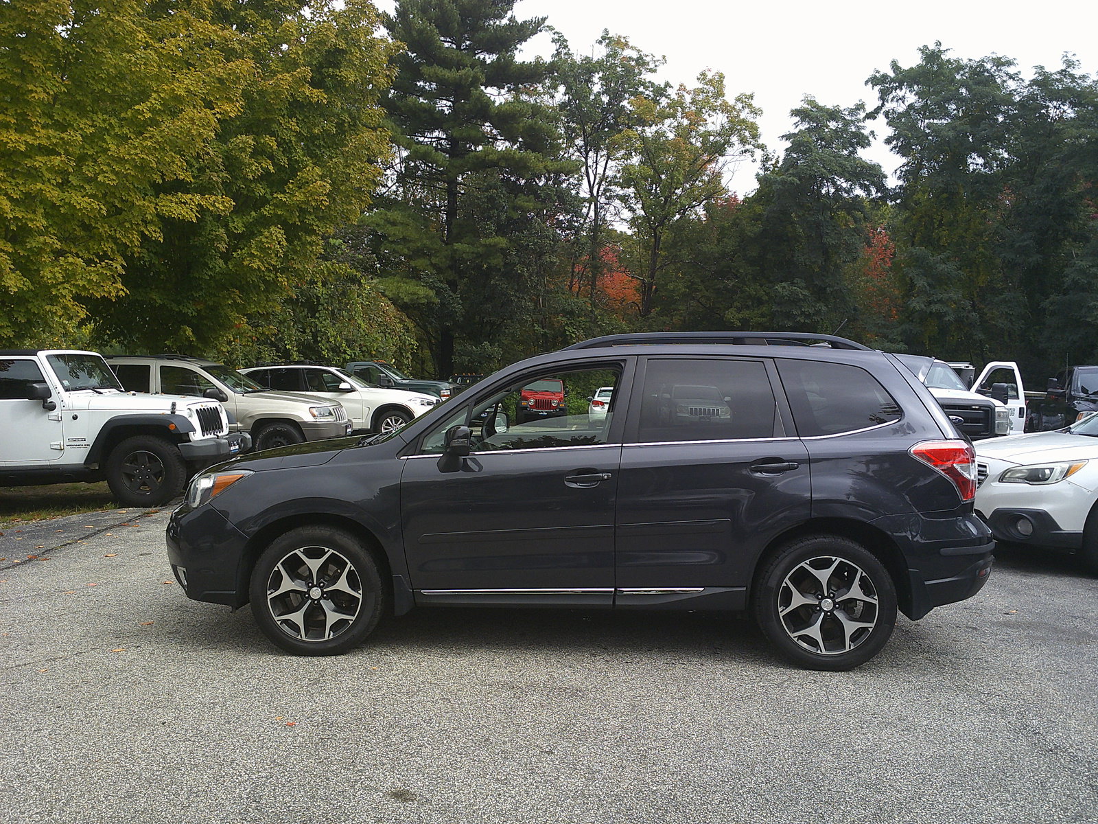 Used 2015 Subaru Forester 2.0XT Touring AWD/4WD image 8