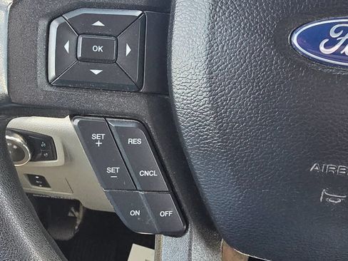 Used 2020 Ford F250 XLT w/ XLT Premium Package AWD/4WD image 23