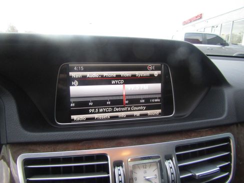 Used 2015 Mercedes-Benz E 350 4MATIC Sedan w/ Premium 1 Package image 14