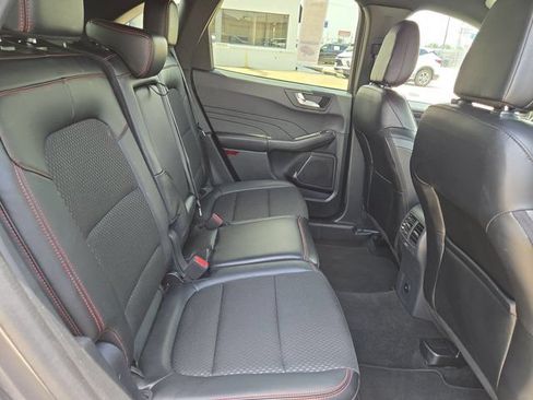Used 2025 Ford Escape ST-Line AWD/4WD image 29