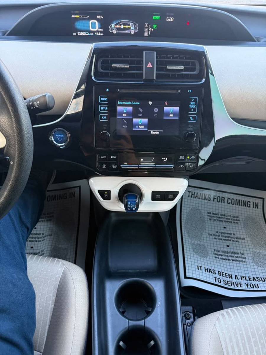 Used 2016 Toyota Prius Two FWD image 17