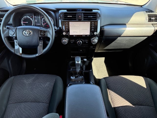 Used 2022 Toyota 4Runner TRD Off-Road AWD/4WD image 23
