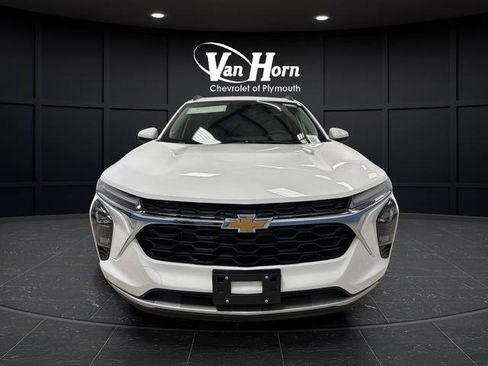 New 2026 Chevrolet Trax LT w/ Driver Confidence Package image 10