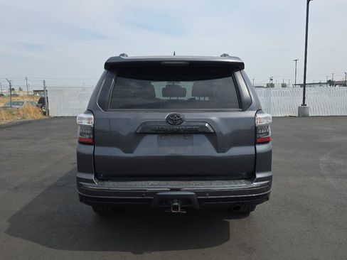 Certified 2019 Toyota 4Runner Limited AWD/4WD image 7