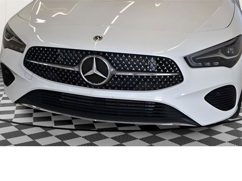 New 2025 Mercedes-Benz CLA 250 4MATIC image 8
