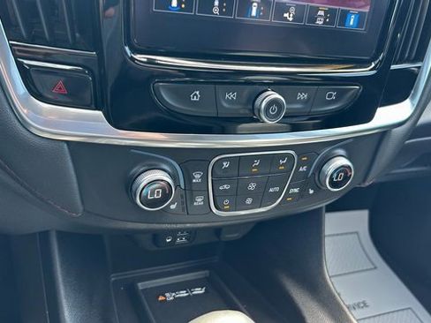 Certified 2023 Chevrolet Traverse RS image 23