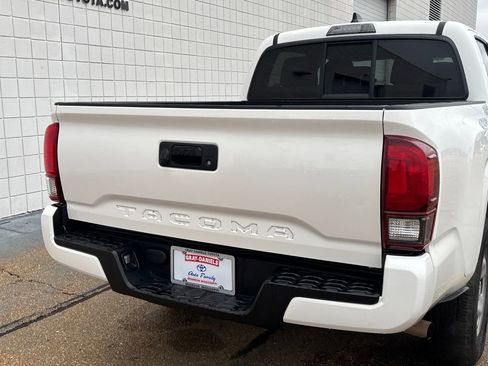 Used 2023 Toyota Tacoma SR image 27