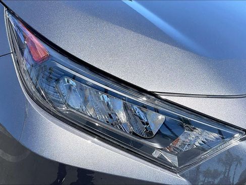 Used 2019 Toyota RAV4 LE w/ Carpet Mat Package FWD image 27