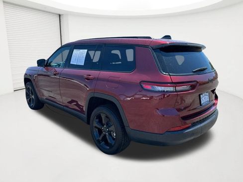 Used 2025 Jeep Grand Cherokee L Altitude AWD/4WD image 7