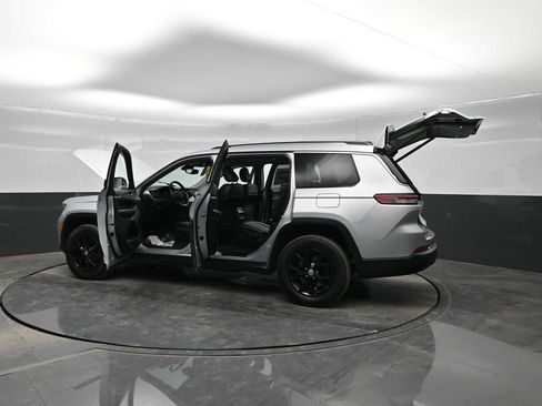 Used 2021 Jeep Grand Cherokee L Limited image 44