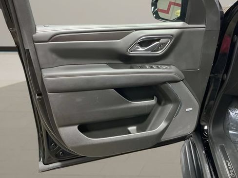 Used 2022 GMC Yukon AT4 AWD/4WD image 10
