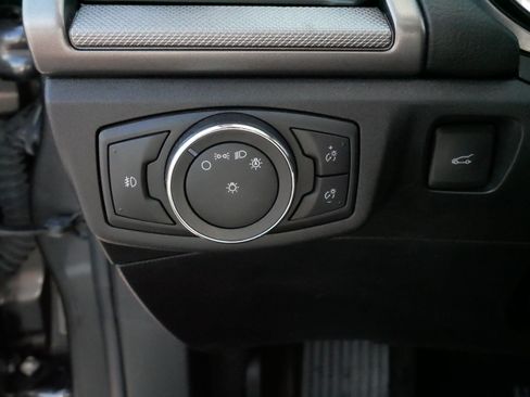 Used 2020 Ford Fusion SE w/ Equipment Group 151A FWD image 28