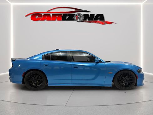 Used 2018 Dodge Charger R/T Scat Pack RWD image 12