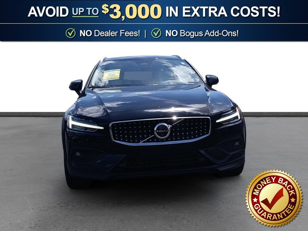 Used 2024 Volvo V60 B5 Cross Country Plus w/ Protection Package Premier AWD/4WD image 11