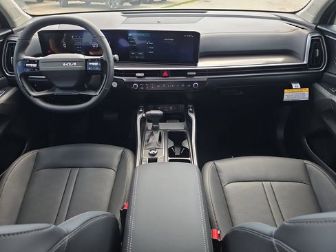 New 2026 Kia Sorento S w/ S Panoramic Sunroof Package FWD image 12