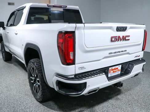 Used 2019 GMC Sierra 1500 AT4 w/ AT4 Preferred Package AWD/4WD image 9
