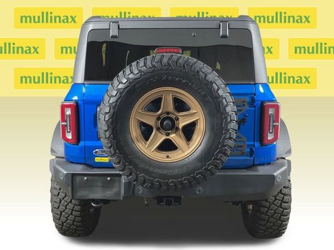 Used 2023 Ford Bronco Wildtrak image 9