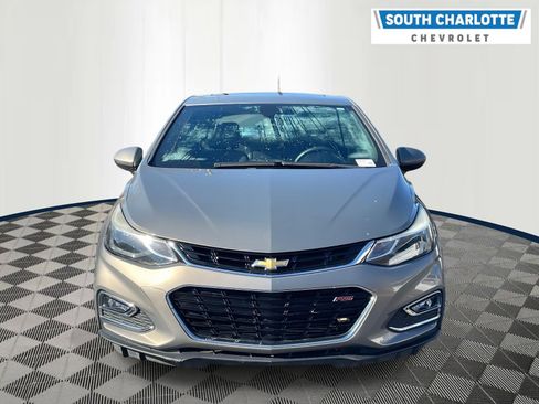 Used 2018 Chevrolet Cruze LT w/ Sun And Sound Package image 2
