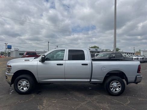 New 2026 RAM 2500 Tradesman w/ Chrome Appearance Group AWD/4WD image 7