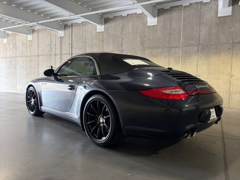 Used 2011 Porsche 911 Carrera 4S AWD/4WD image 3