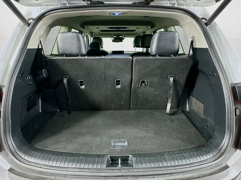 Used 2022 Kia Telluride EX w/ EX Premium Package image 32