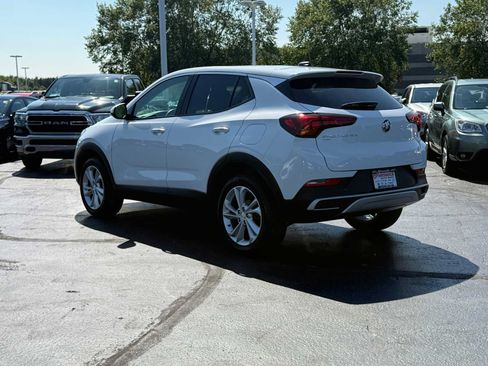 Used 2023 Buick Encore GX Preferred w/ Cold Weather Comfort Package AWD/4WD image 6
