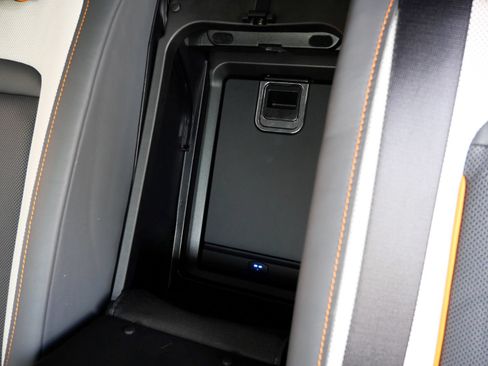 Used 2021 Rolls-Royce Ghost AWD/4WD image 34