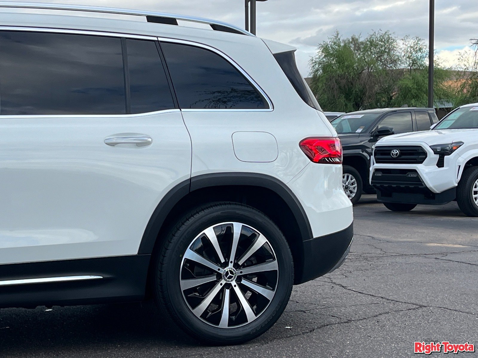 Used 2022 Mercedes-Benz GLB 250 image 10
