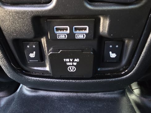 Used 2022 Dodge Durango R/T RWD image 21