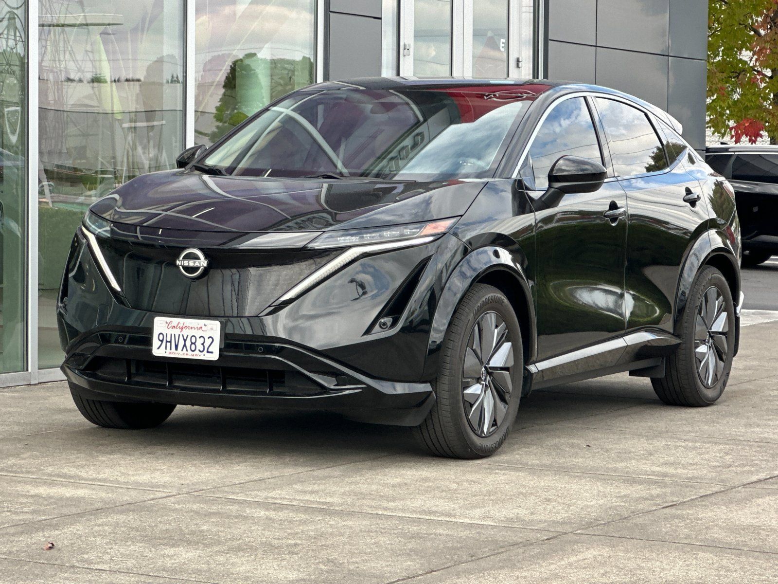 Used 2023 Nissan Ariya FWD image 7