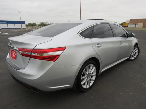 Used 2013 Toyota Avalon XLE Touring image 6