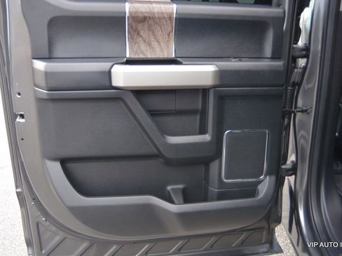 Used 2019 Ford F250 Lariat w/ Lariat Ultimate Package image 9