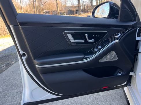 Used 2021 Mercedes-Benz S 580 4MATIC Sedan image 11