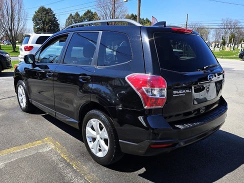 Used 2016 Subaru Forester 2.5i Premium w/ All-Weather Package image 5