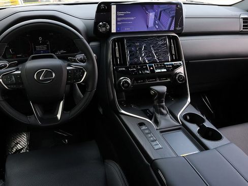 New 2026 Lexus LX 600 4WD w/ Appearance Package image 17