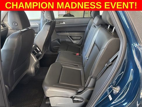 Used 2020 Volkswagen Atlas Cross Sport SE w/ Panoramic Sunroof Package image 9