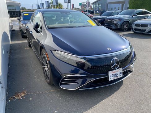 Used 2022 Mercedes-Benz EQS 450+ Sedan image 2