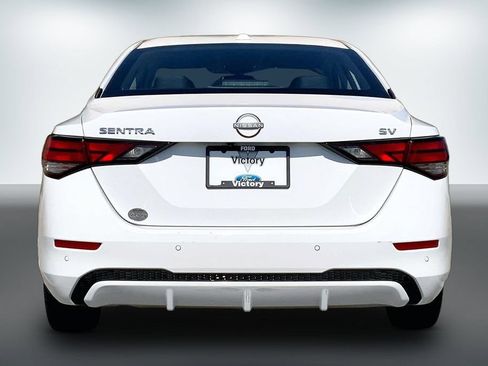 Used 2024 Nissan Sentra SV FWD image 4