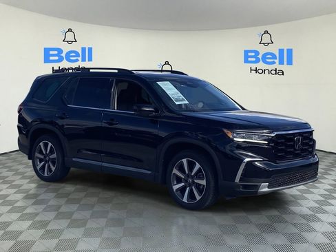 Certified 2024 Honda Pilot Touring image 6