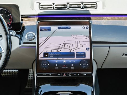 New 2024 Mercedes-Benz S 580 4MATIC Sedan image 11