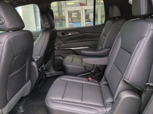 New 2026 Chevrolet Traverse LT w/ LPO, Floor Liner Package image 25