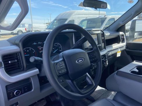 New 2026 Ford F350 XL w/ XL Chrome Package AWD/4WD image 16